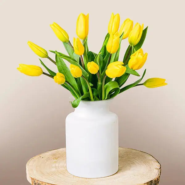 Słoneczne Żółte Tulipany