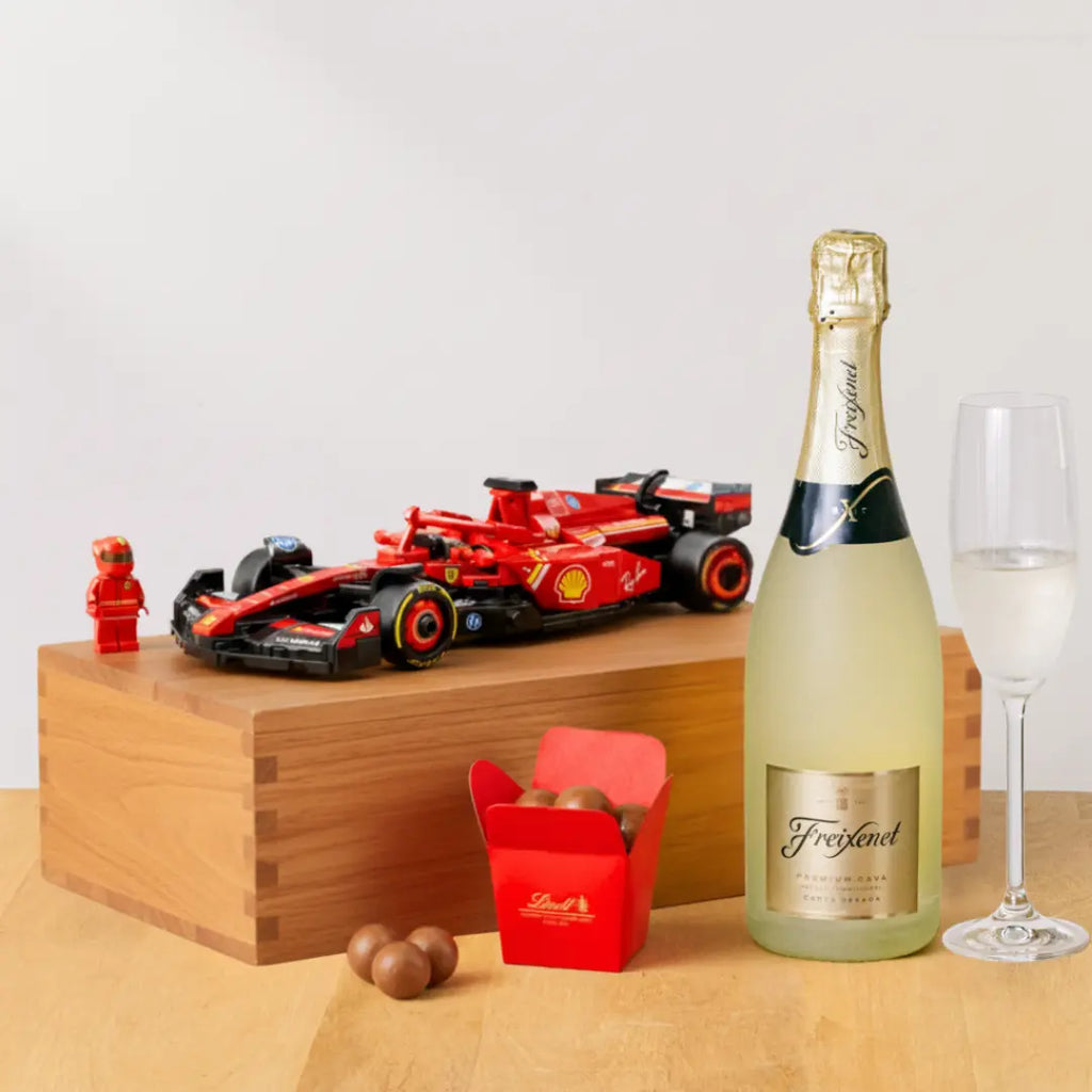 LEGO Premium Formula 1 Flora Queen Flora Queen